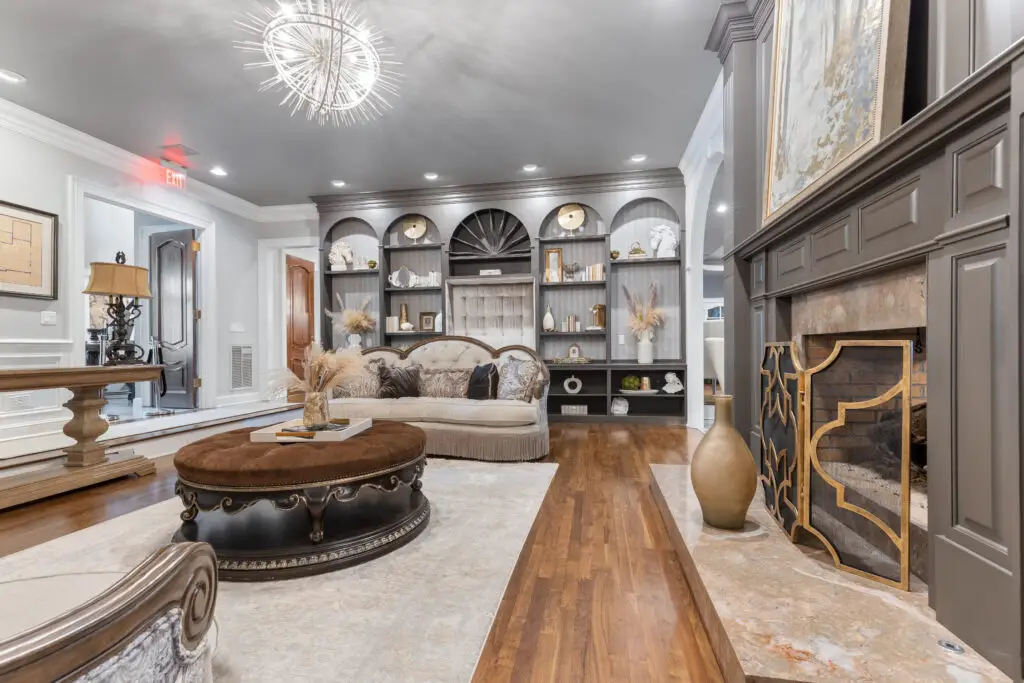 Luxury Mansion Wedding - Sitting Room